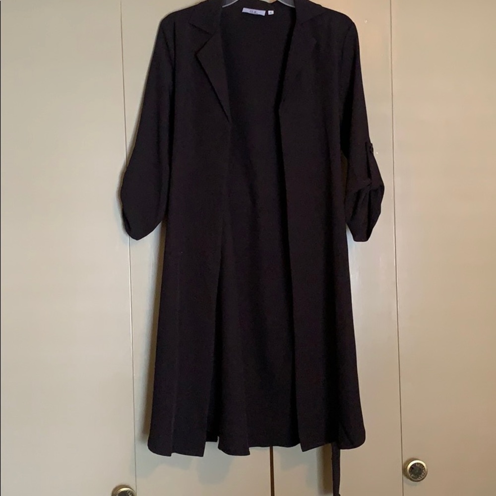 Black duster/light jacket